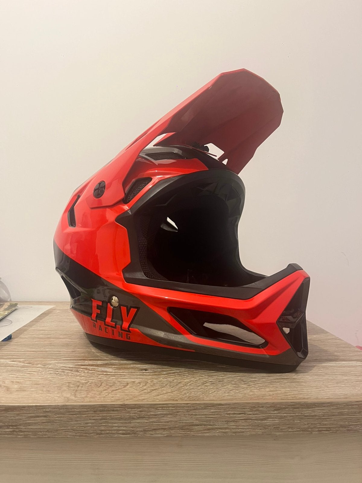 Mtb helm/pumptrack helm, Motoren, Kleding | Motorhelmen, Nieuw zonder kaartje, L, Ophalen, Overige merken