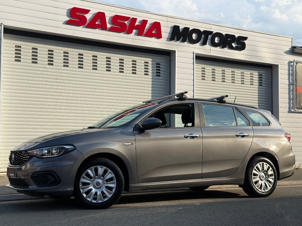 Fiat Tipo SW 1.4 Turbo Benzine '18 | 82.000 KM | 12MGarantie, Autos, Argent ou Gris, Achat, Euro 6, Entreprise