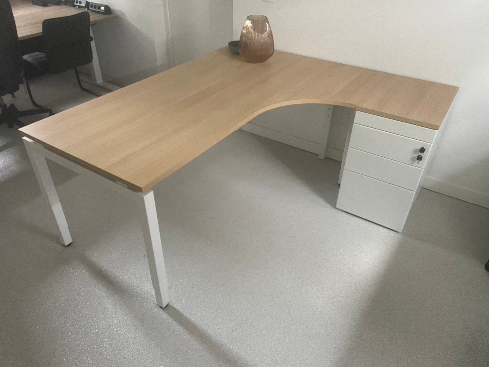 Hoekbureau 180x165cm met ladeblok, Ophalen, Zo goed als nieuw, Wit, Hoekbureau
