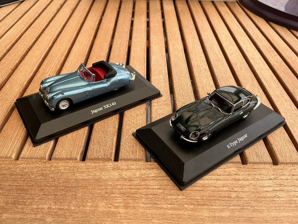Jaguar Type E et XK 146 Atlas 1/38, Hobby & Loisirs créatifs, Enlèvement, Neuf, Voiture, Autres marques