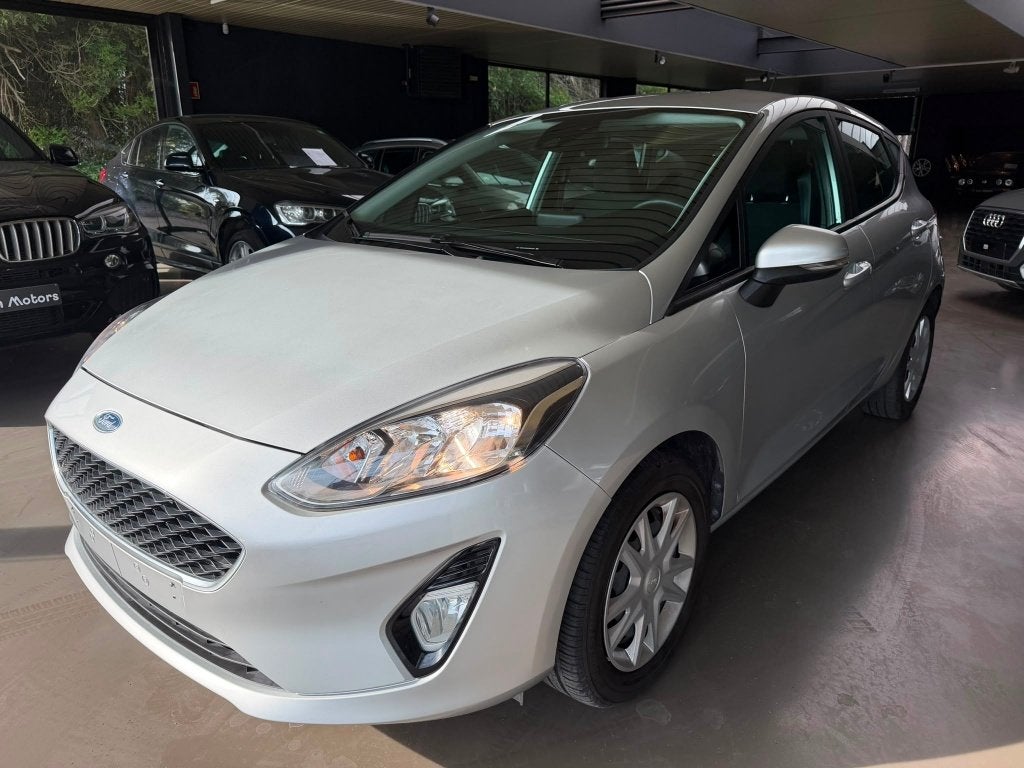 ford fiesta *1.1 essence*13000 km*, Achat, Entreprise, Noir, 5 portes