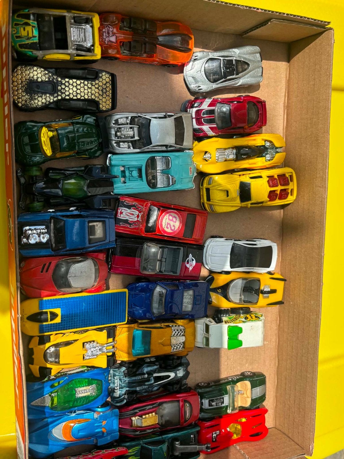 Lot de 30 voitures Hotwheels, Enfants & Bébés, Enlèvement