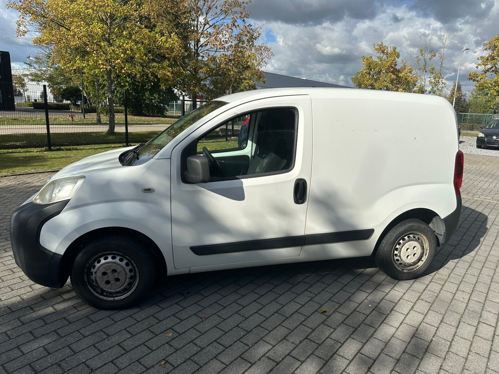 Fiat fiorino, Auto's, Voorwielaandrijving, Euro 5, Stof, Wit