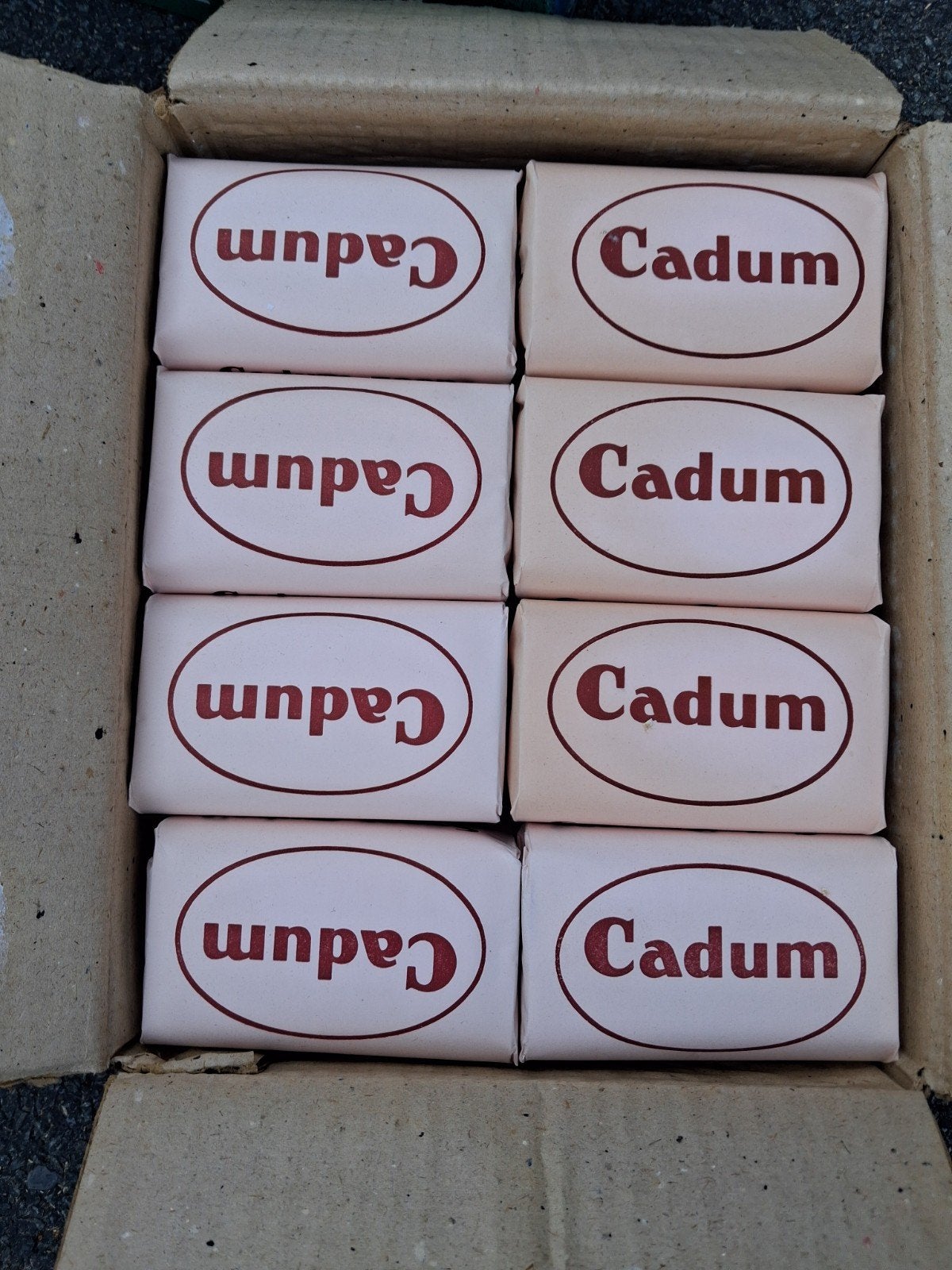 Cadum zeep, Ophalen
