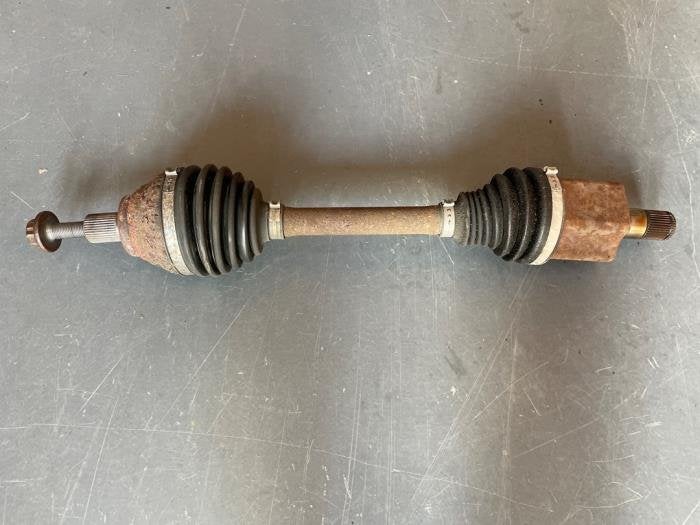 Arbre de transmission avant gauche d'un Volkswagen Golf, Volkswagen, -, 3 mois de garantie, Utilisé