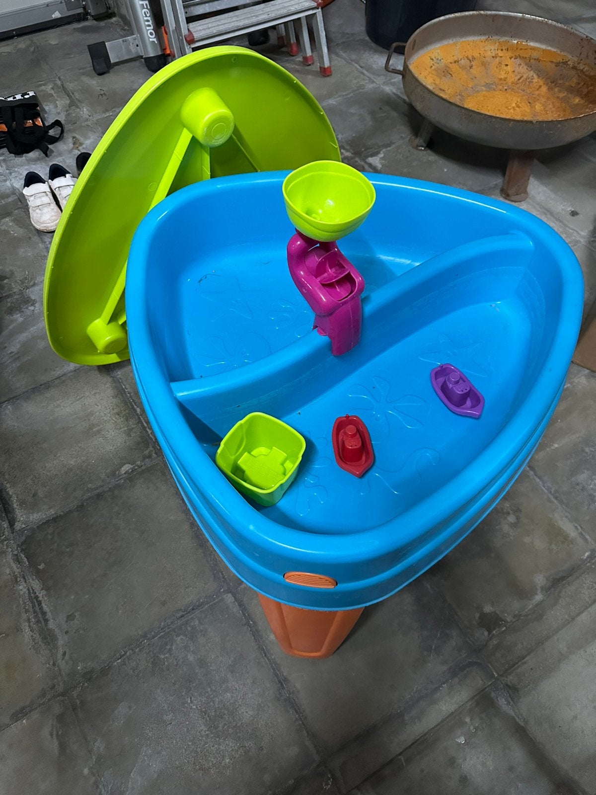 Table de jeux d’eau et sable avec couvercle, Enlèvement ou Envoi, Comme neuf