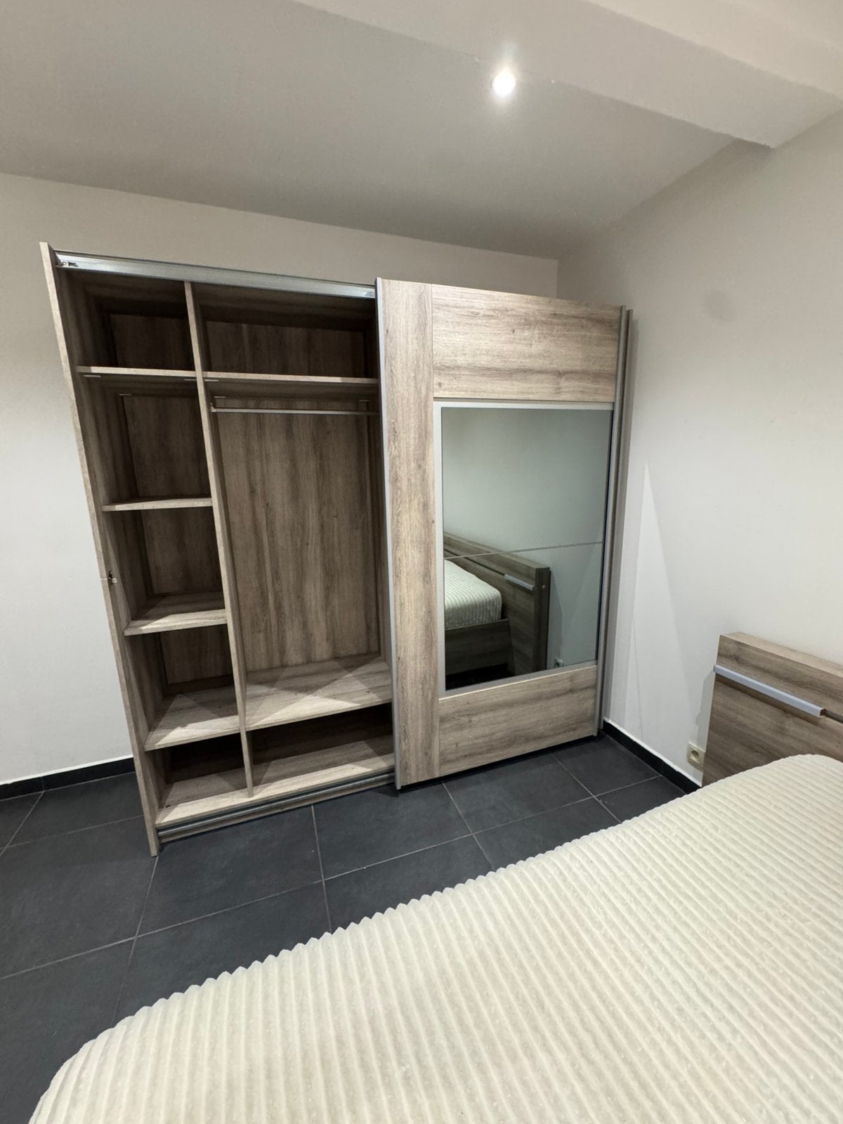 Armoire miroir, Maison & Meubles, Armoires | Penderies & Garde-robes, Enlèvement, Comme neuf