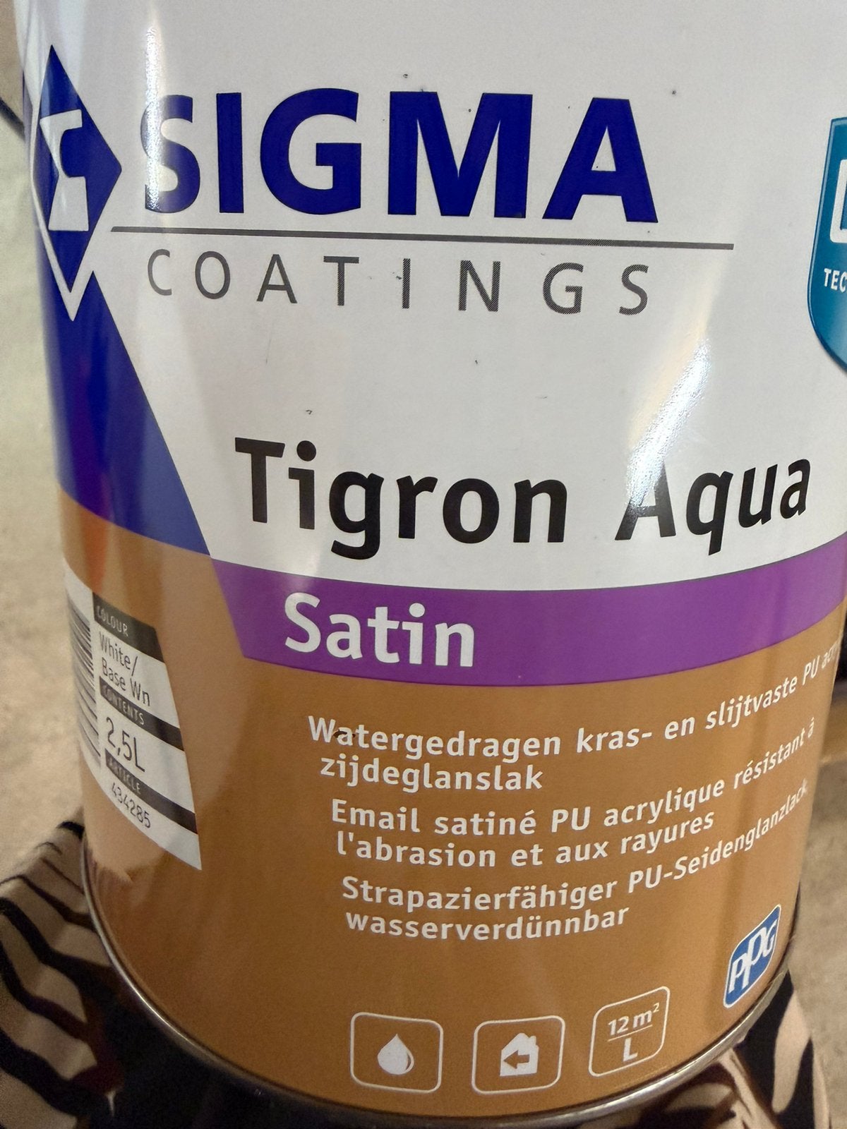 Sigma Tigron donkergrijze watergedragen lak 2,5liter, Hobby en Vrije tijd, Schilderen, Ophalen of Verzenden, Nieuw, Acrylverf