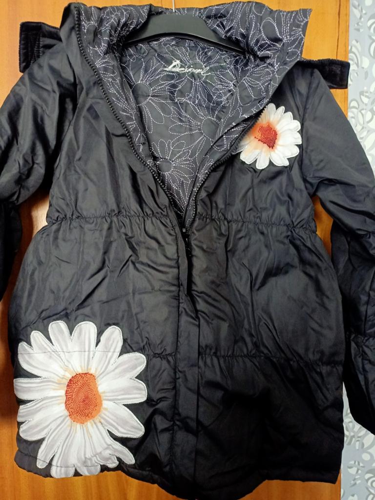 Desigual jas 10-12 j, Kinderen en Baby's, Kinderkleding | Maat 152, Ophalen