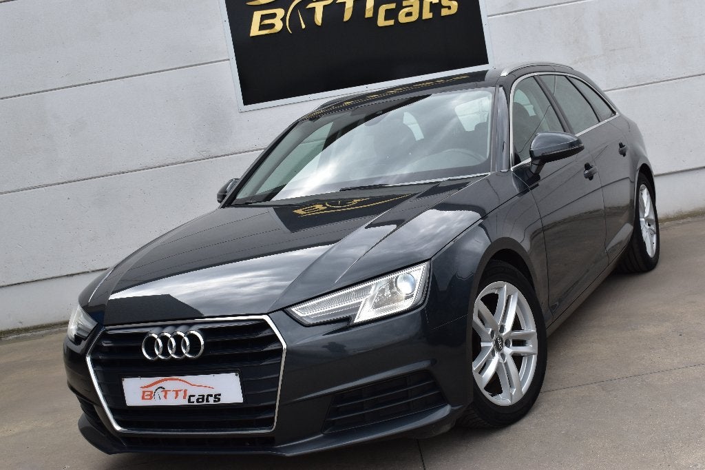 Audi A4 Avant 2.0TDi || 3-zone clima || PDC, Auto's, Voorwielaandrijving, Stof, 4 cilinders, Navigatiesysteem