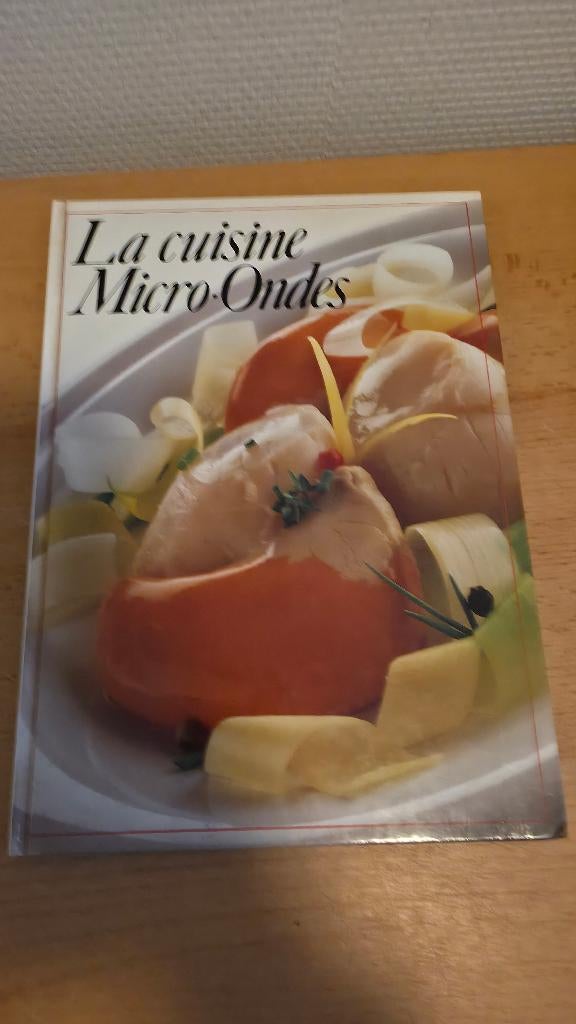 Livre de recettes micro-ondes, Boeken, Kookboeken, Ophalen, Zo goed als nieuw, Hoofdgerechten
