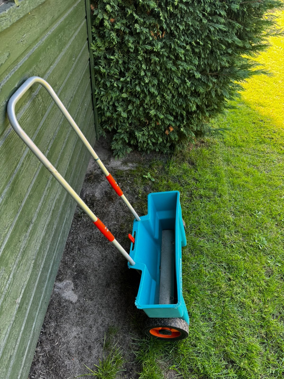 Gardena meststoffen strooier, Tuin en Terras, Ophalen, Zo goed als nieuw