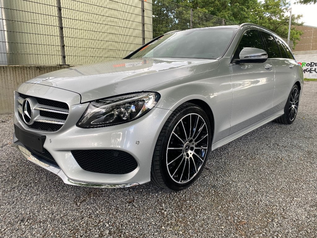 Mercedes C 180 benzin AMG Line 156ch toit pano full option, Cuir, Argent ou Gris, Euro 6, Entretenue par le concessionnaire