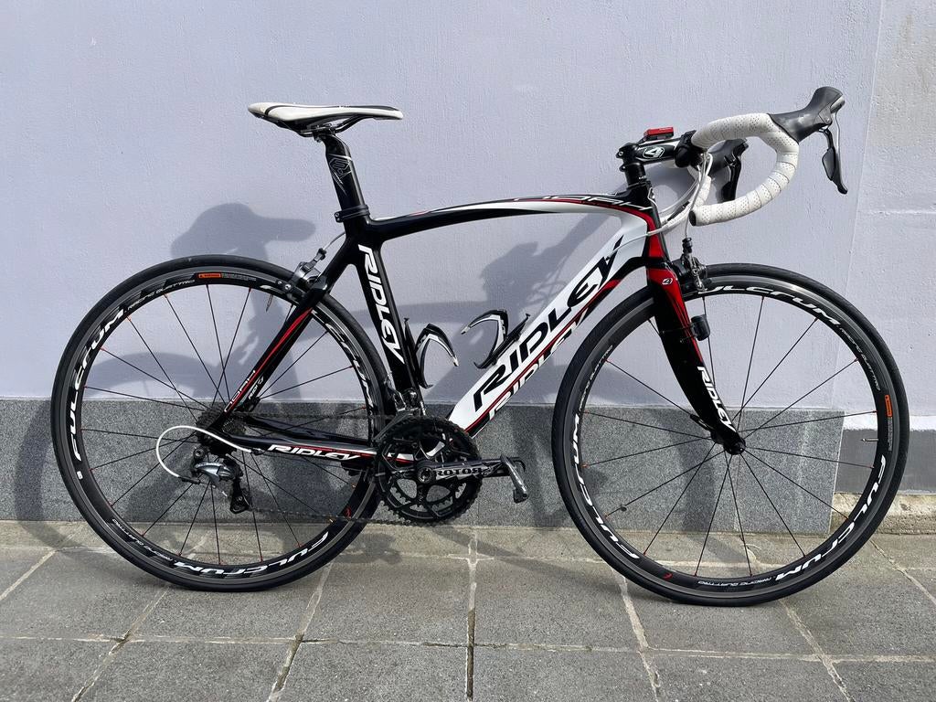 Ridley Noah carbon, kleur zwart_wit en rood  maat smal, Carbon, Heren, Zo goed als nieuw, Meer dan 20 versnellingen