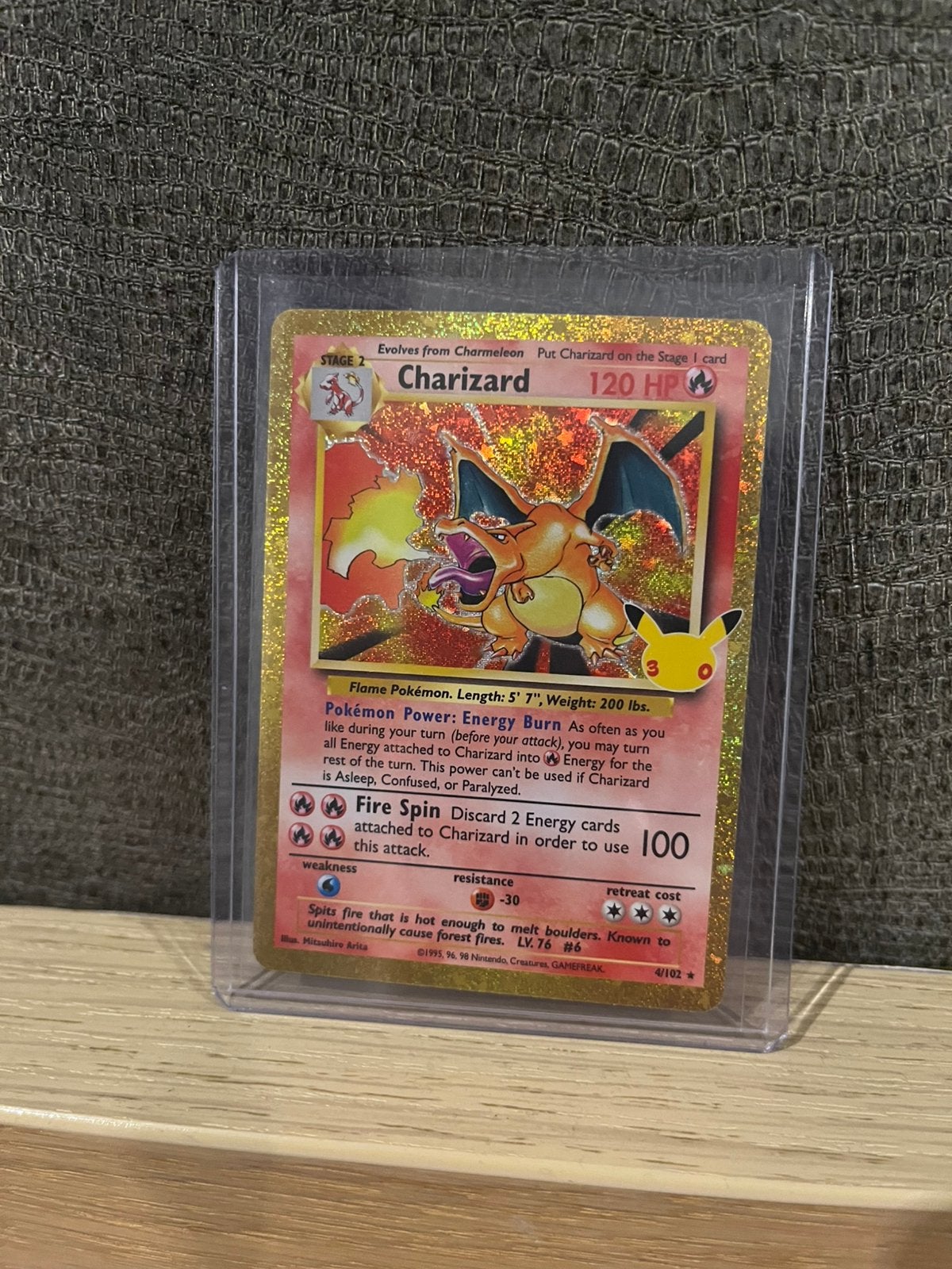 Charizard 4/102 30th Celebration, Hobby en Vrije tijd, Ophalen, Nieuw