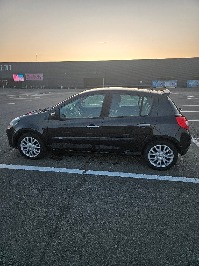 Renault clio 3, Cuir, 4 portes, Boîte manuelle, Noir