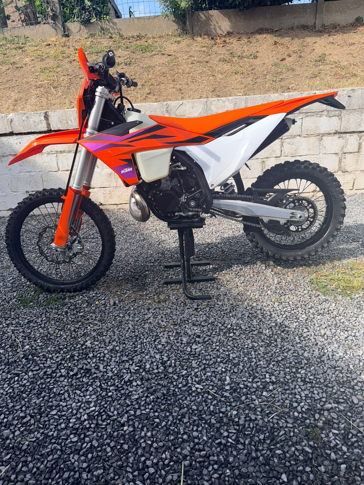 Ktm 250 exc 2024, Autres marques, Enlèvement ou Envoi, Comme neuf, 2 vitesses