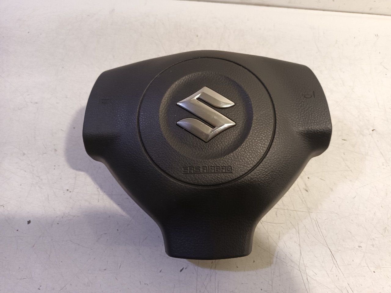 Airbag stuur Suzuki Swift, Onderdelen@venauto.nl, Van der Ven Autorecycling B.V., Gebruikt, Ettenseweg 76, 4706 PB Roosendaal, The Netherlands