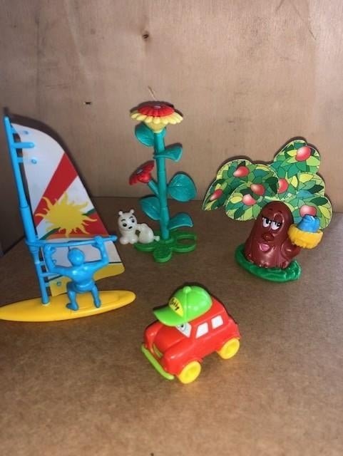 Kinder Surprise Series 5 à choisir à €1, Collections, Enlèvement ou Envoi