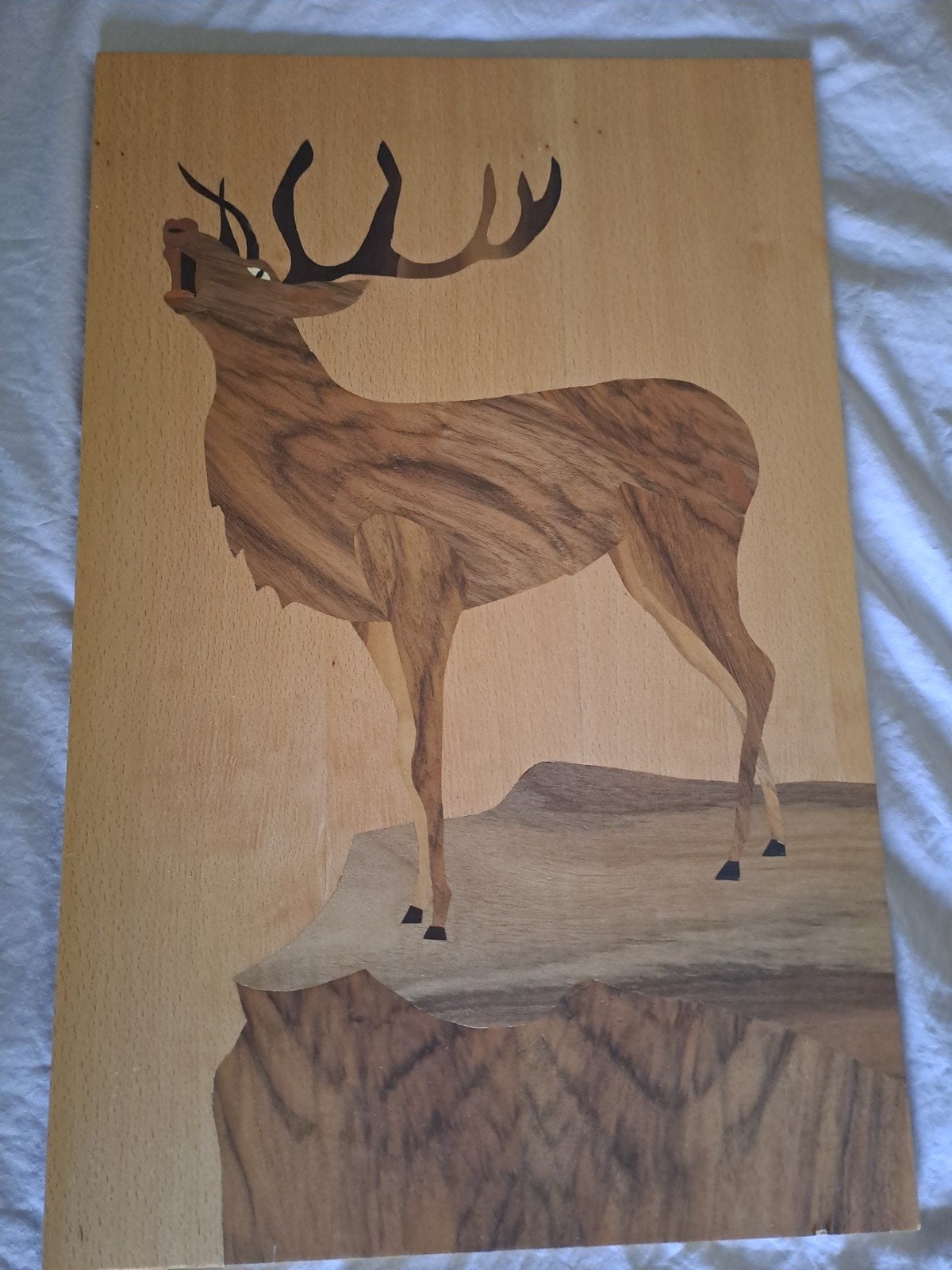 mooi, burlend hert , inlegwerkstuk in hout., Antiquités & Art, Enlèvement, Autres techniques