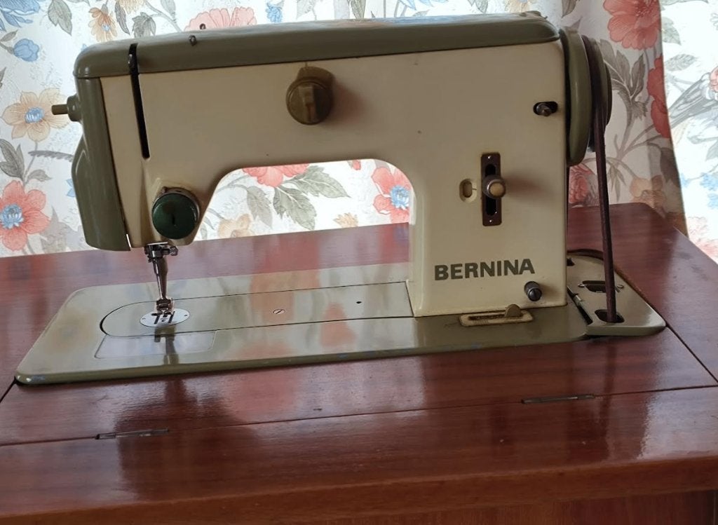 RARE ! Machine à coudre BERNINA. Classe 600/610. Mécanique, Enlèvement, Utilisé