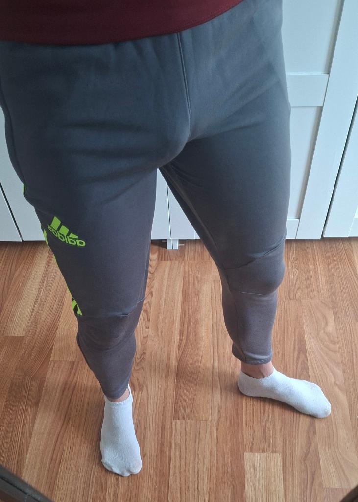 Adidas Chelsea Trainingsbroek - Maat S, Verzenden, Adidas, Voetbal, Grijs