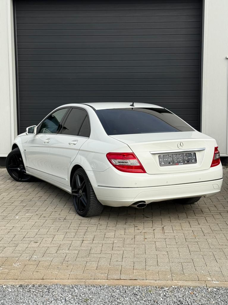 Mercedes C200 Avantgarde Essence  Kompressor, Autos, Achat, Entreprise, Boîte manuelle, 5 portes