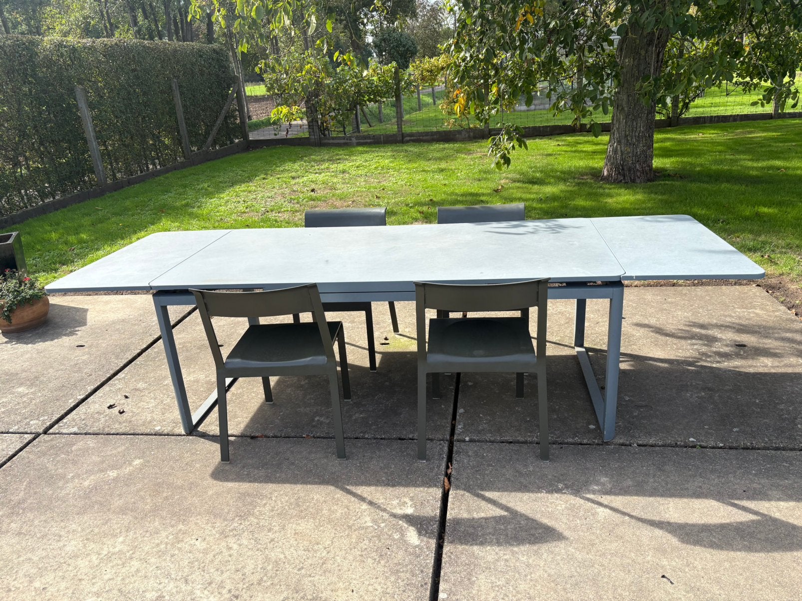 Fermob Tuintafel  Biarritz en 4 Fermob stoelen Bellevie, Enlèvement, Utilisé