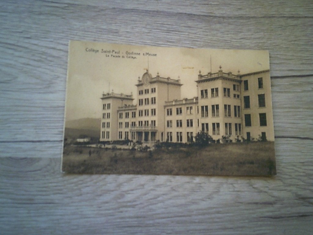 GODINNE s/Meuse: College Saint-Paul - Façade, Ophalen of Verzenden, Voor 1920, Gelopen, Namen