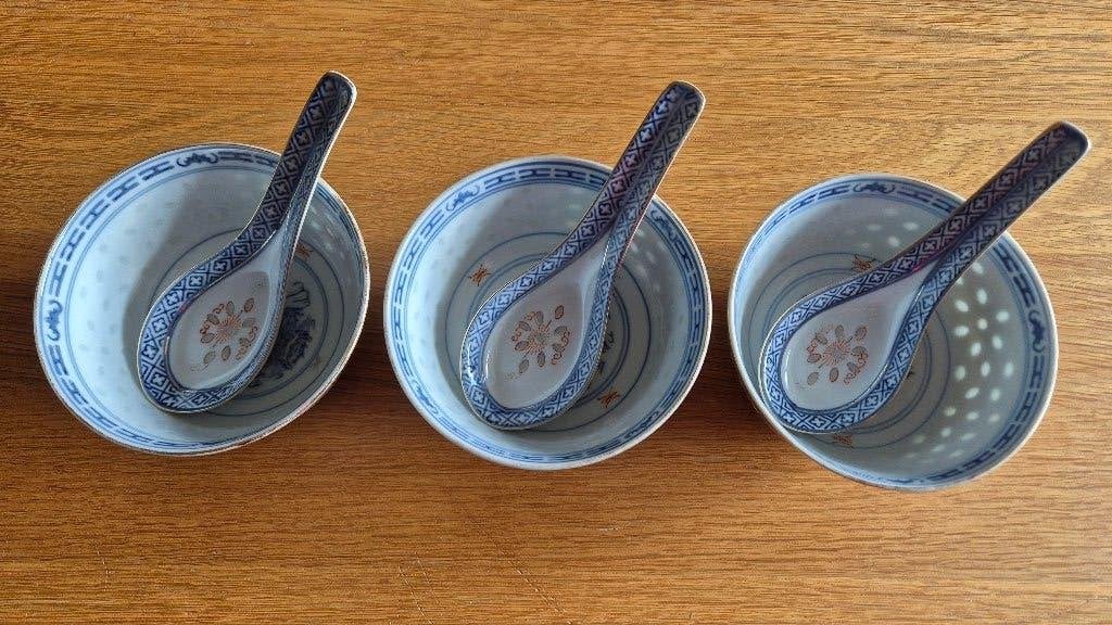 Art. 1000 Vintage Bols à Soupe Chinois avec Cuillères, Enlèvement ou Envoi