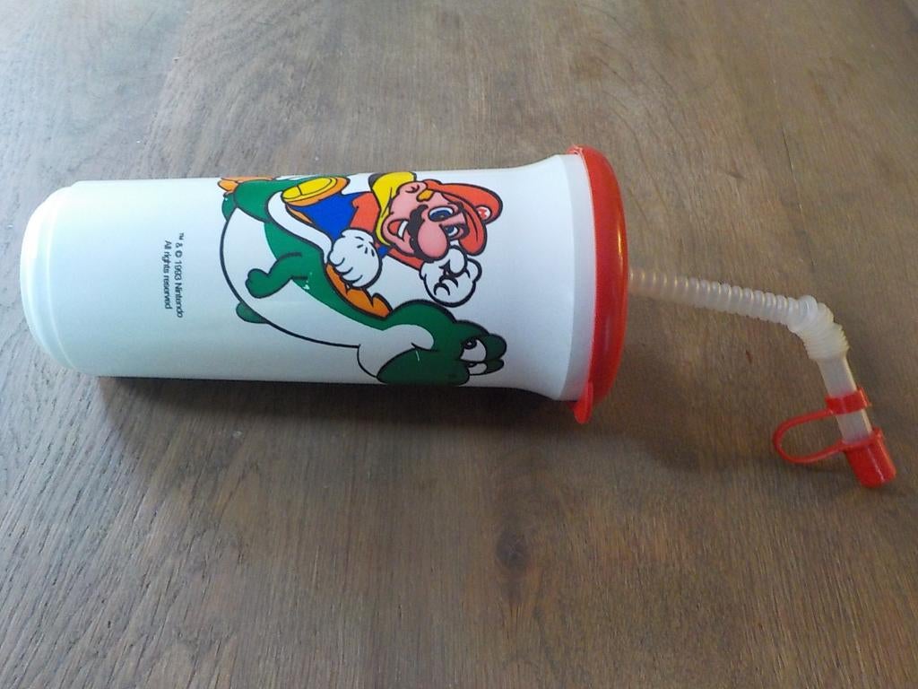 Vintage 1993 BP Nintend Super Mario World drinkfles, Games en Spelcomputers, Ophalen of Verzenden, Gebruikt