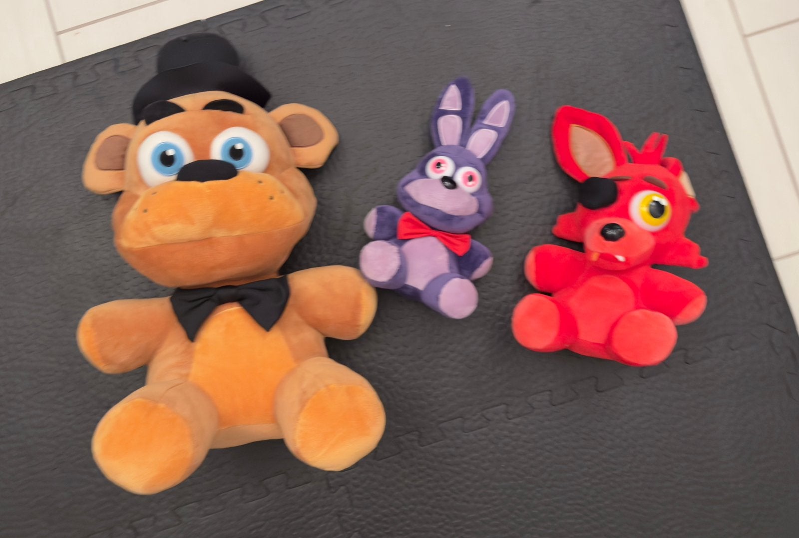 Freddy, Bonnie, foxy (Five nights at Freddies), Ophalen of Verzenden, Zo goed als nieuw