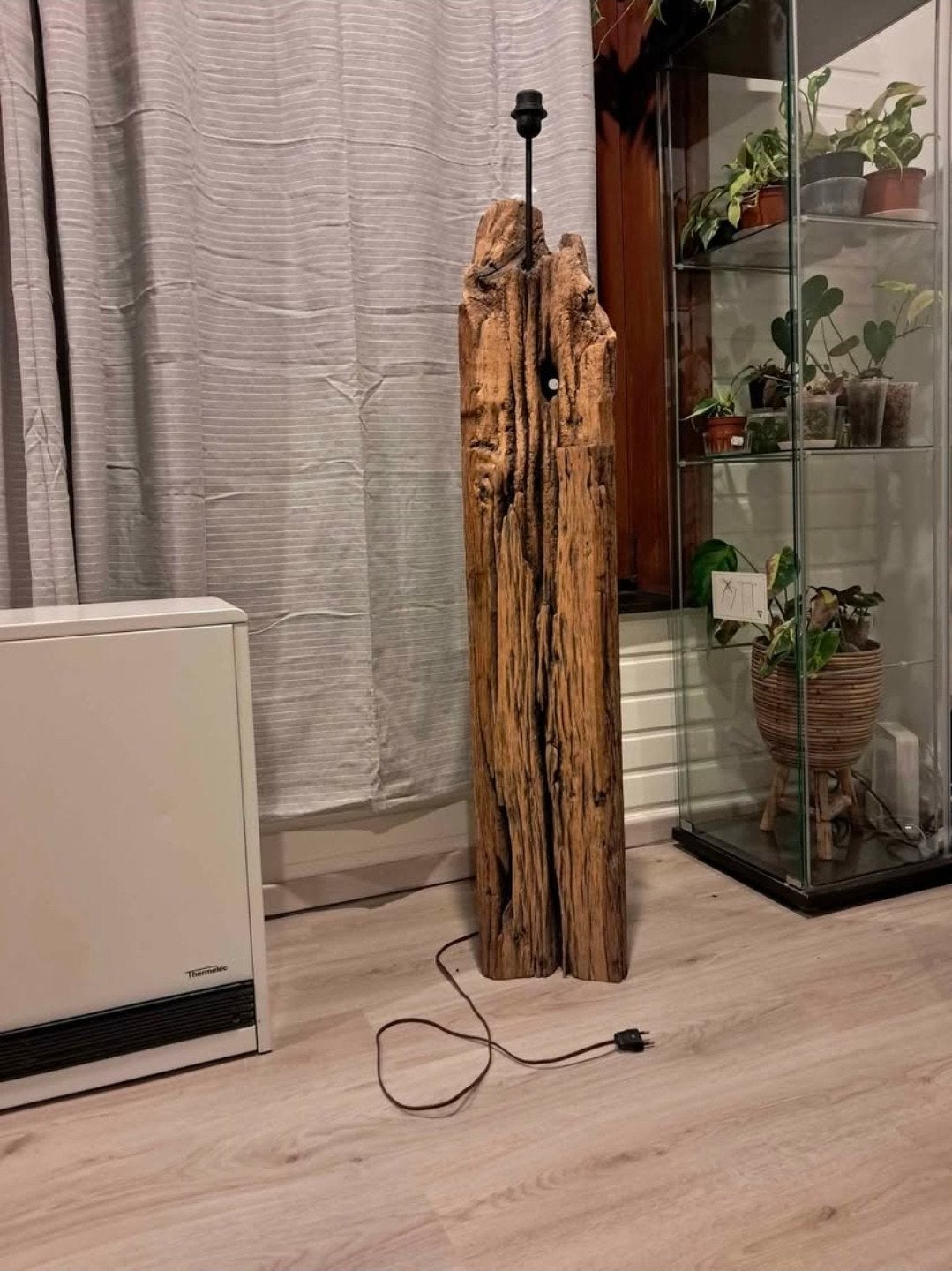 Volhouten unieke staande vloerlamp, Ophalen