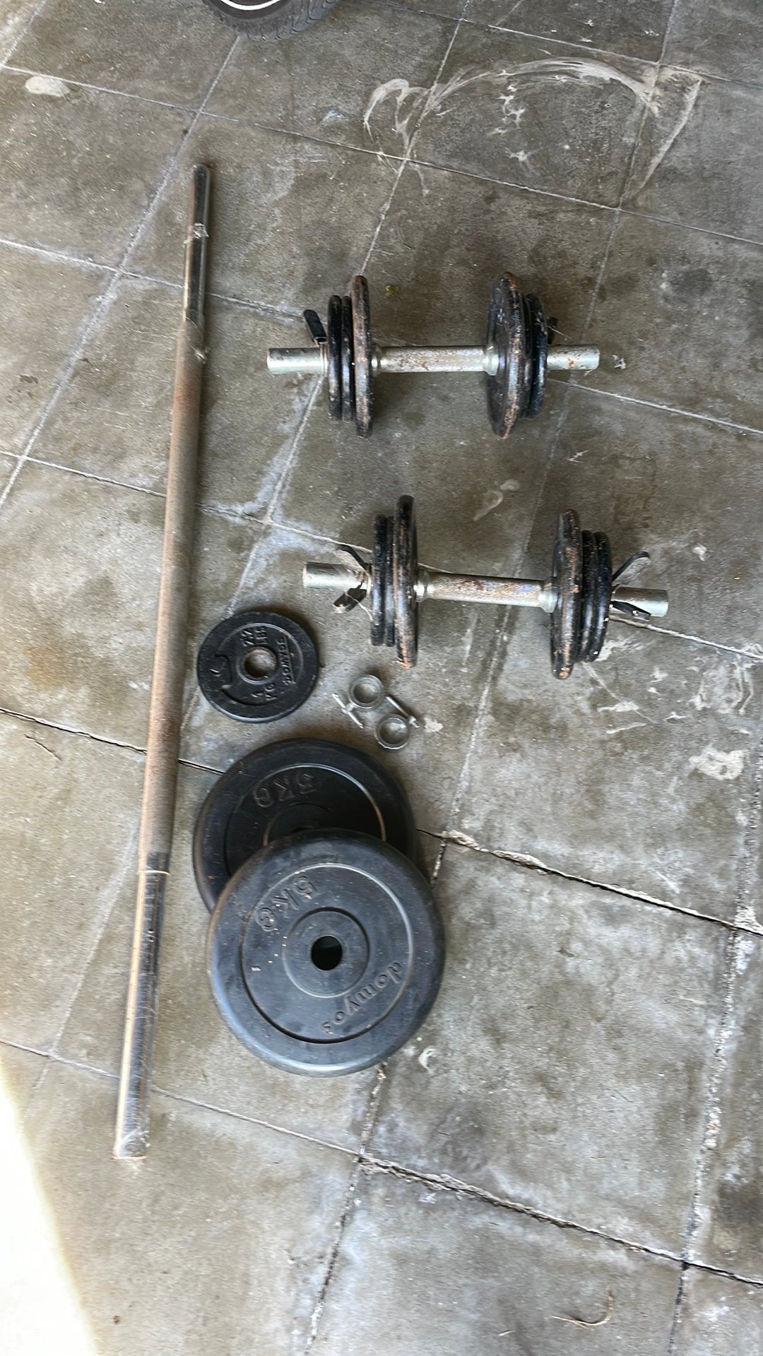 Domyos halterset – ±40 kg – compleet, Sport en Fitness, Ophalen, Gebruikt, Halterset