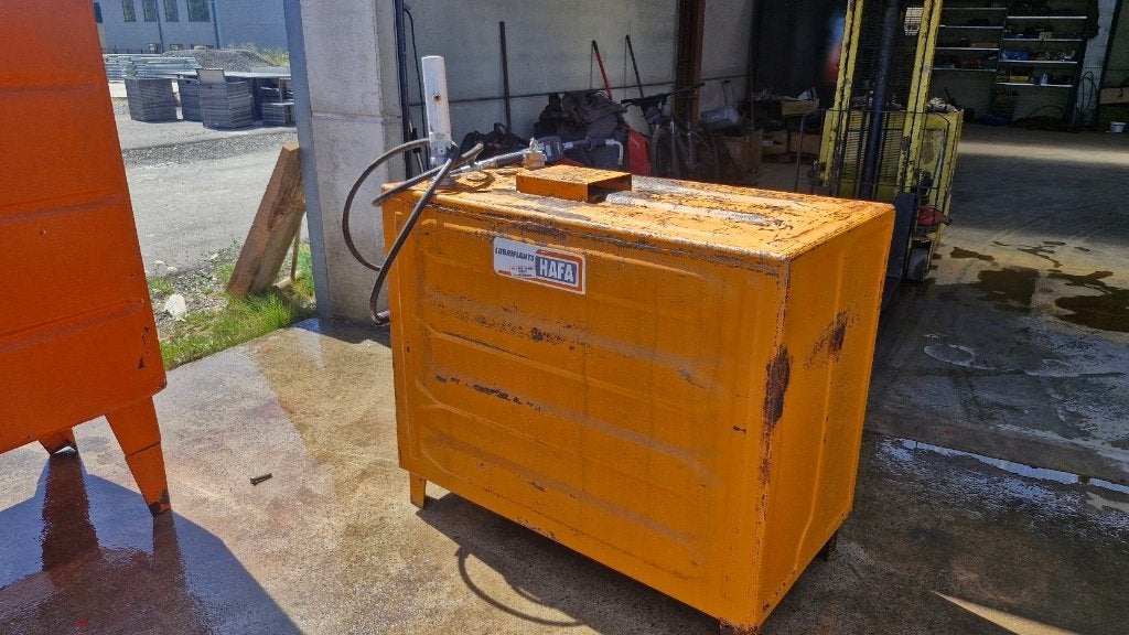 Outillage, poste à souder, compresseur, citerne huile, Articles professionnels, Enlèvement