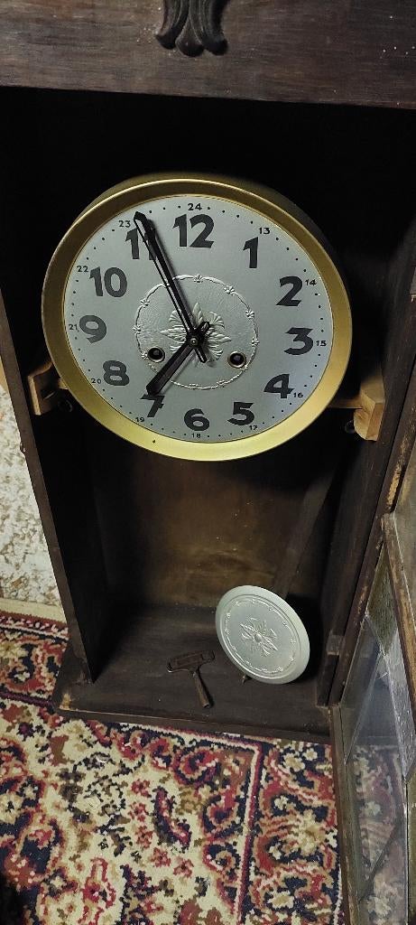 WandHorloge, Ophalen