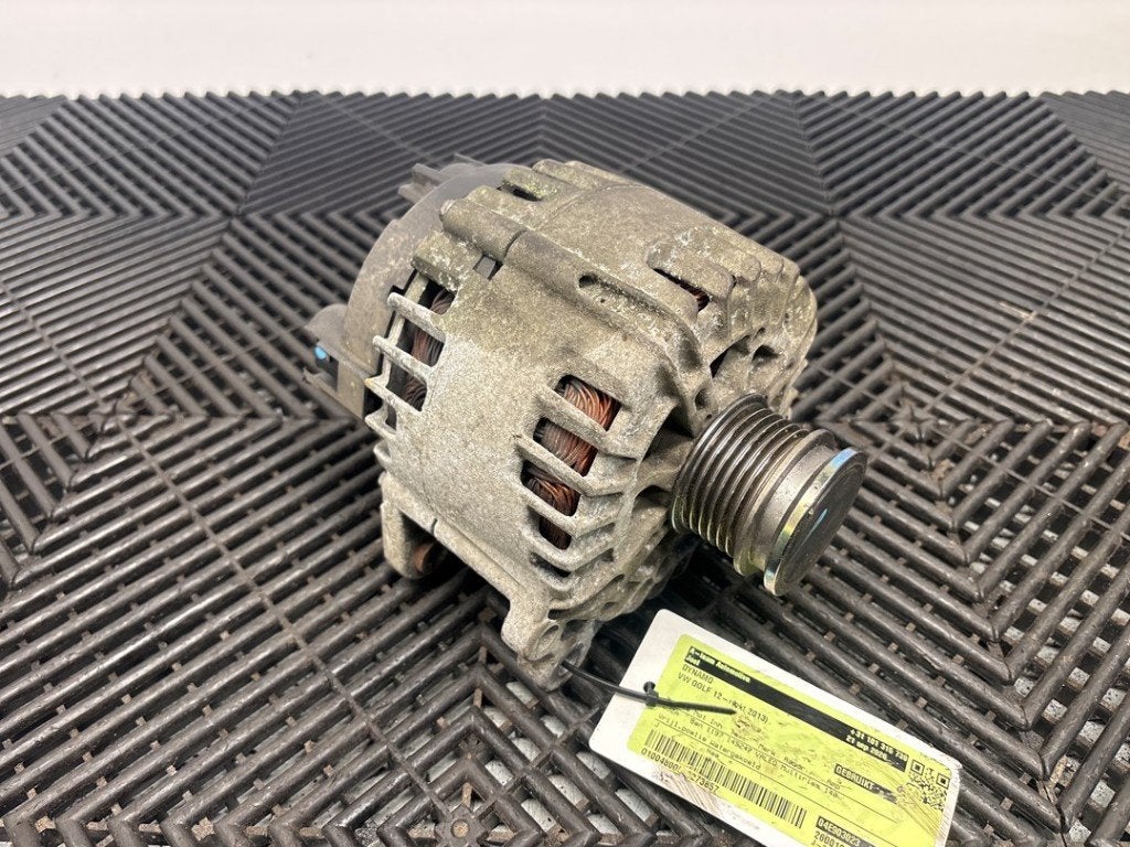 ALTERNATEUR Volkswagen Golf VII (AUA) (01-2012/03-2021), Volkswagen, Valeo, Utilisé, 100, rue de Courcelles
75017  Paris, FR