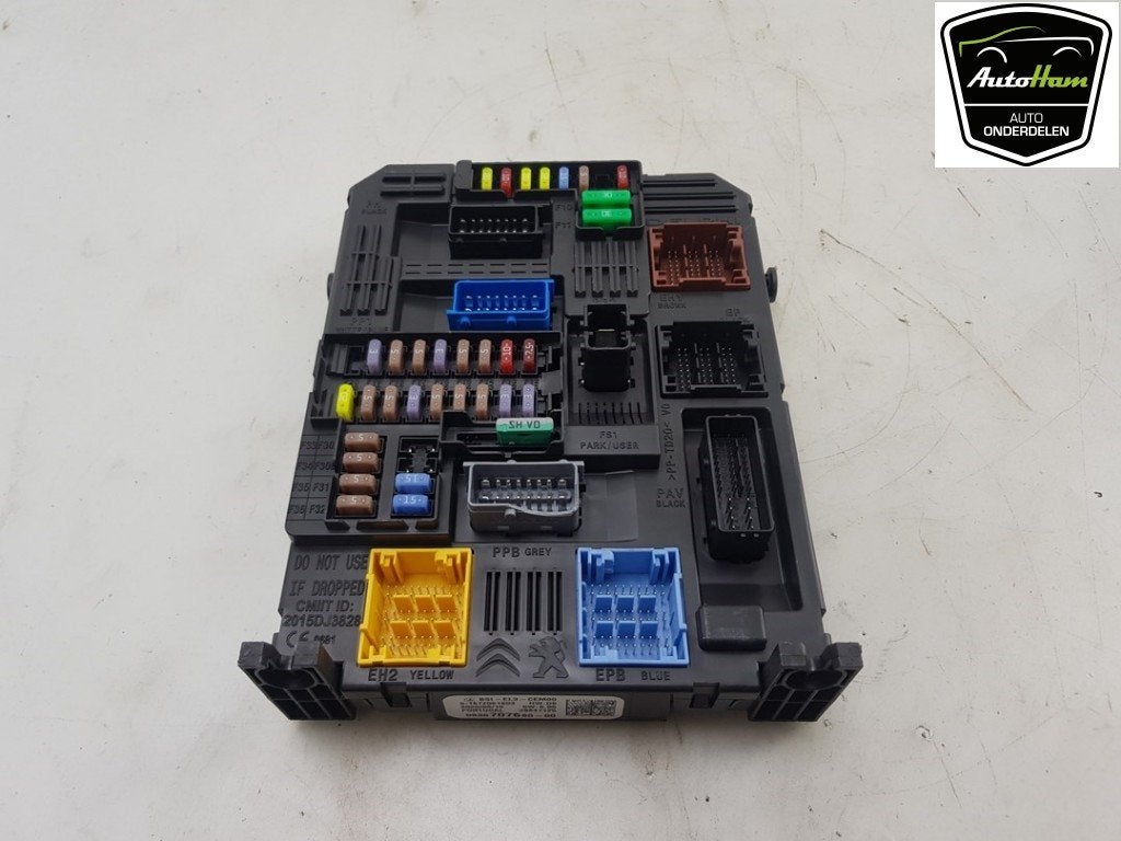 BOITIER FUSIBLES Opel Corsa F (UB / UH / UP) (01-2019/-), Opel, Utilisé, Lisa.Scalzo@aptiv.com, Aptiv PLC