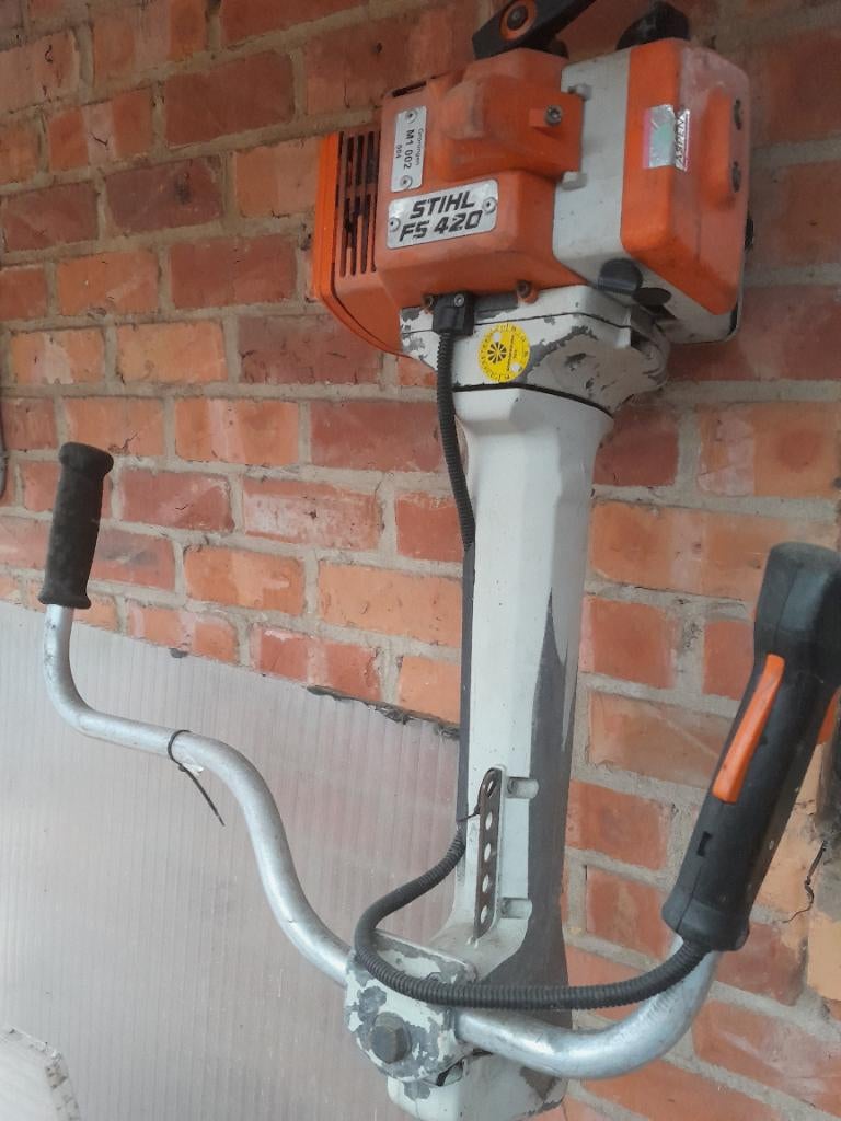 stihl. 420. bosmaaier, Enlèvement, Utilisé, 30 à 50 cm, Essence
