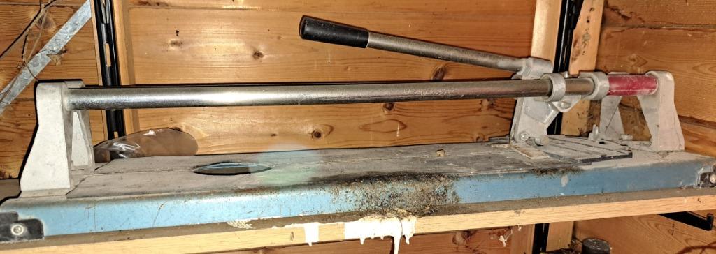 Coupe-carreaux, Enlèvement, Utilisé