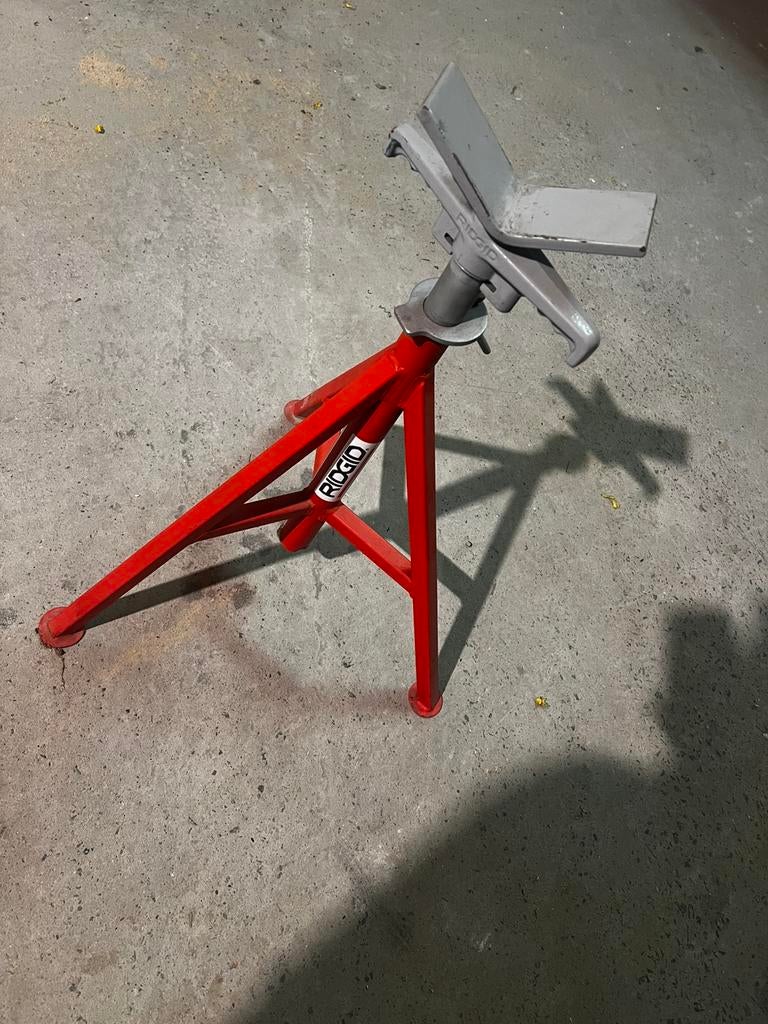Ridgid verstelbare pijpsteun, Ophalen, Zo goed als nieuw