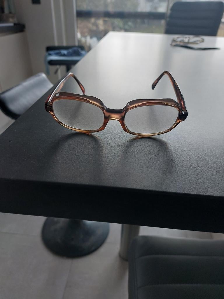 Lunettes, Lunettes