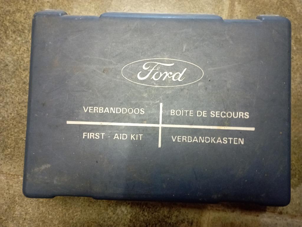 Boite de secours vintage Ford, Enlèvement, Utilisé
