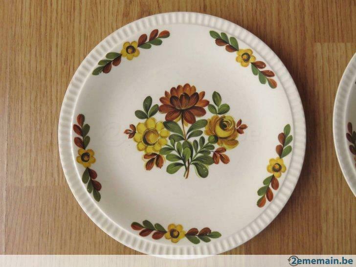 vintage Boch 4 superbes assiettes a dessert motifs floraux, Antiquités & Art, Antiquités | Céramique & Poterie
