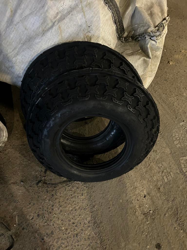 2 pneus quad neuf vee rubber 21x7-10, Enlèvement