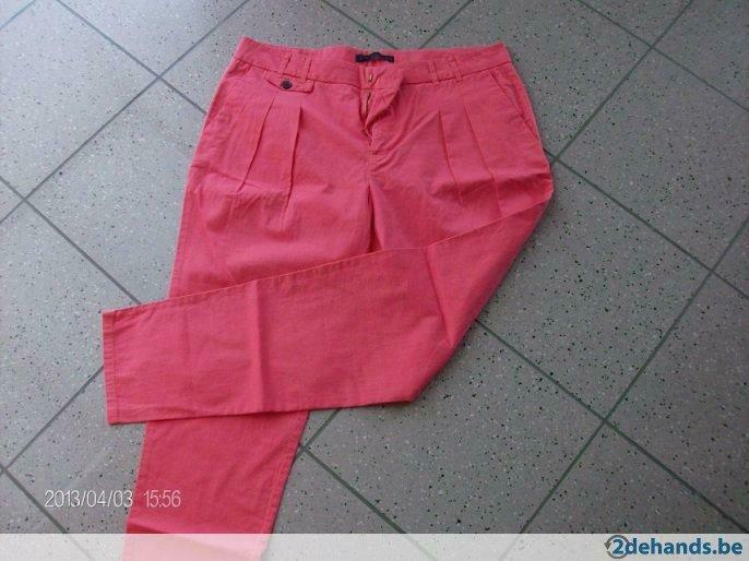 Roos/ rode lange broek merk Zara mt xl, Kleding | Dames, Ophalen of Verzenden, Gedragen, Maat 46/48 (XL) of groter