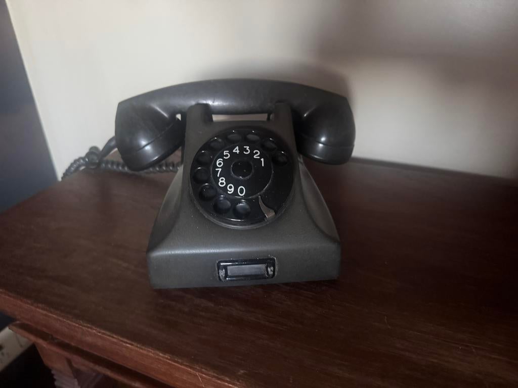 Bakelieten telefoon Ericsson, Ophalen of Verzenden, Gebruikt, Met draaischijf