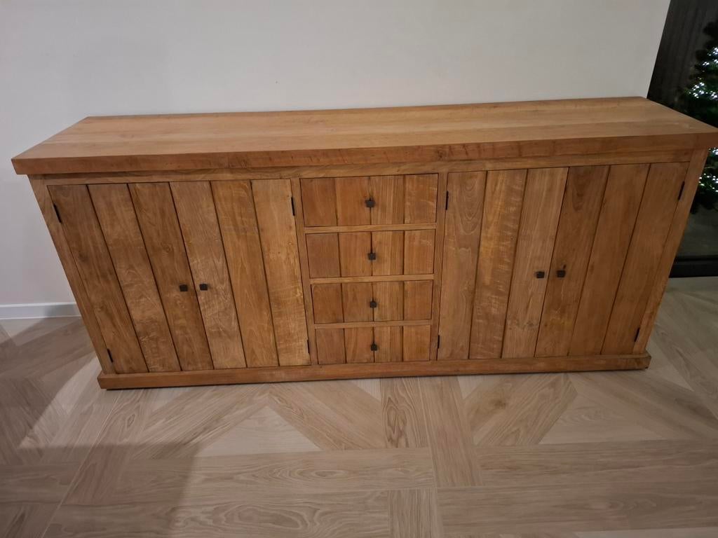 Dressoir kast, Enlèvement