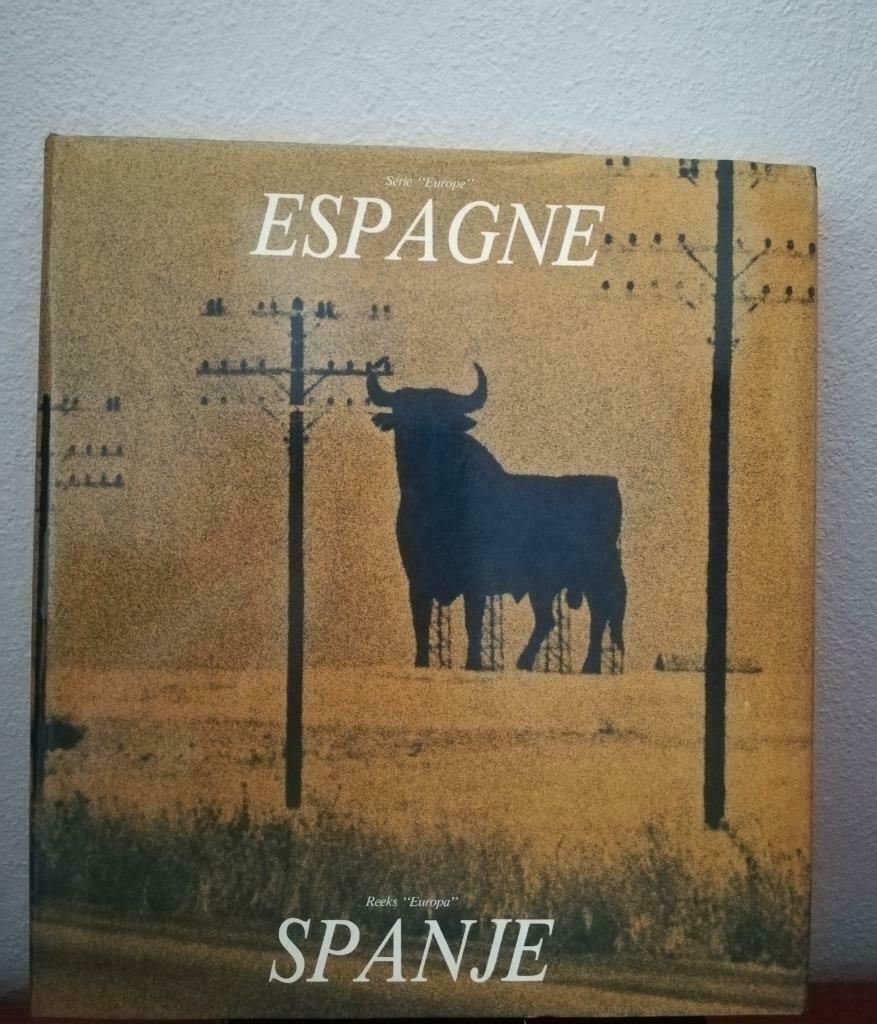 Espagne/Spanje: reeks "Europa" (Touring Club Reizen / 1983), Boeken, Kunst en Cultuur | Architectuur, Overige onderwerpen, Ophalen of Verzenden