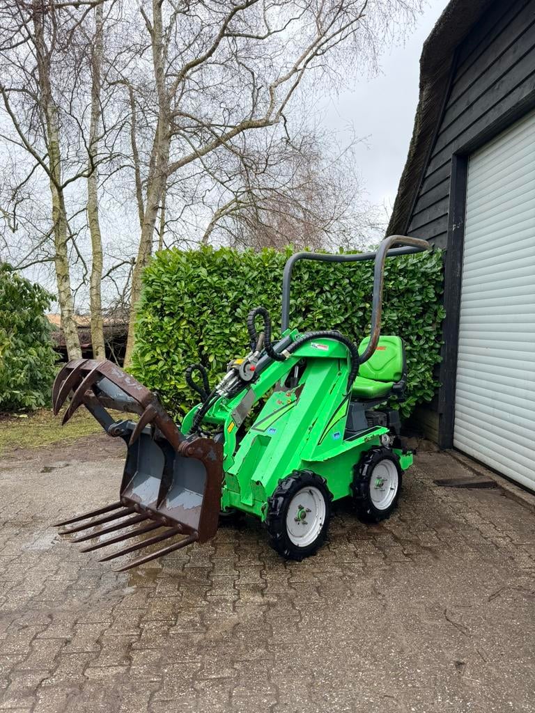 Avant 313S mini shovel wiel lader met mestklem, Ophalen of Verzenden